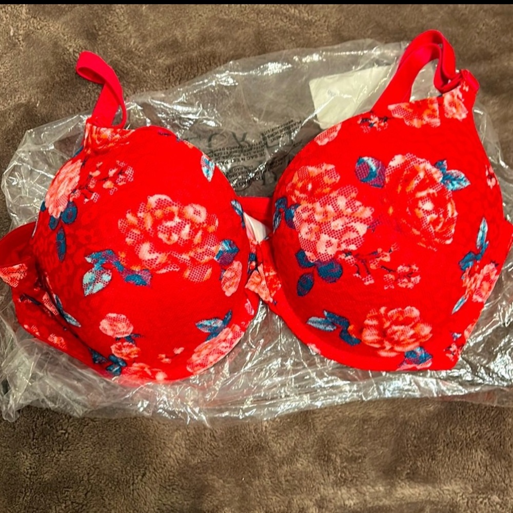 Victoria Secret push up bra.